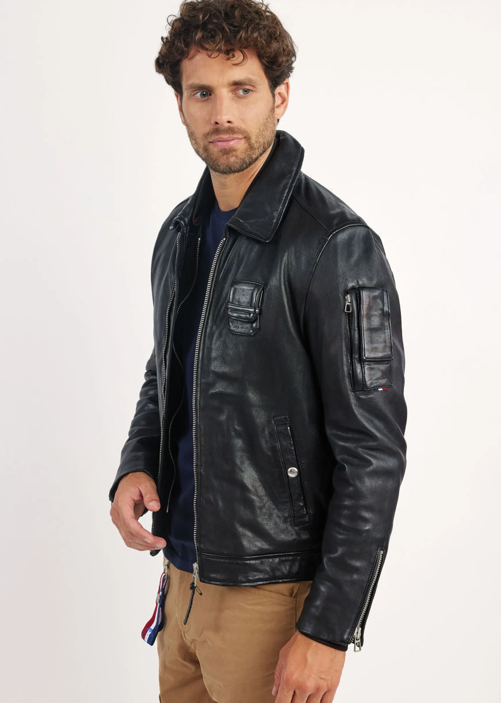 Cuir noir JAEGGER ALPHA