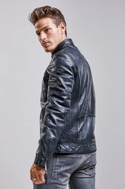 Cuir noir TRUST VICTORY