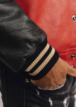 Cuir rouge SKATEBOARD COHIBA